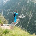Base jump in Mürren
