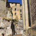 Avignon - ruelle derrière le Palais des Papes