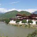 Punakha dzong and bridge