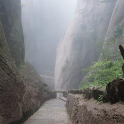 Way down to Fairy bridge