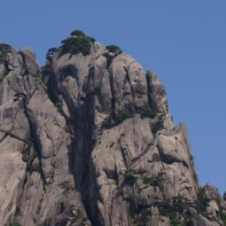 Way dwon from Lotus peak