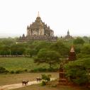 Sunset view from Shwesandaw pagoda - Thattbyinniu temple (the tallest)